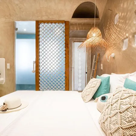Ammos At Amazeu Suites Naxos Naxos City Exterior photo